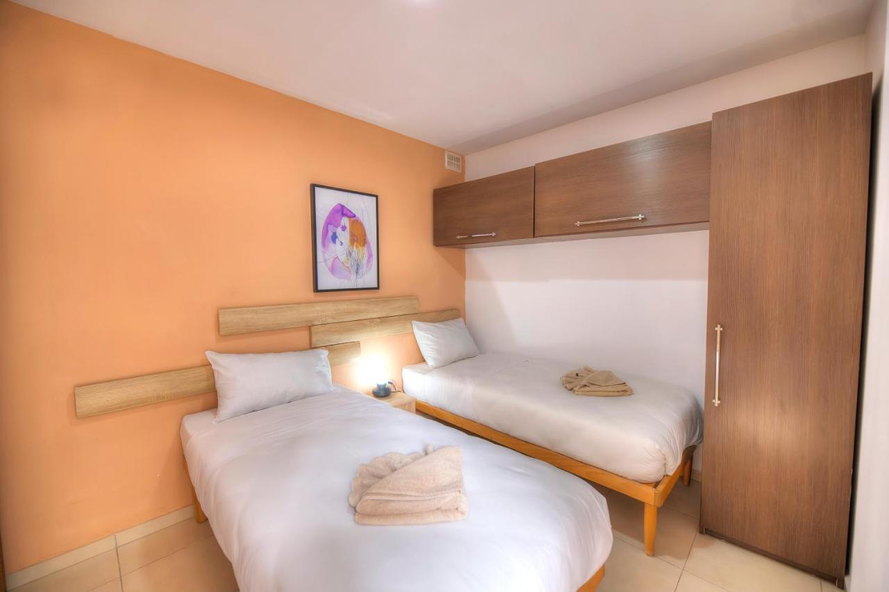 2Bedroom With Large Terrace In Paceville Jpor1-1 St. Julian's Exteriör bild