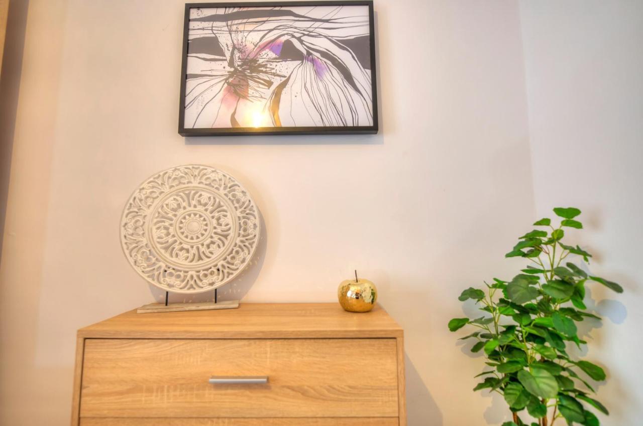 2Bedroom With Large Terrace In Paceville Jpor1-1 St. Julian's Exteriör bild