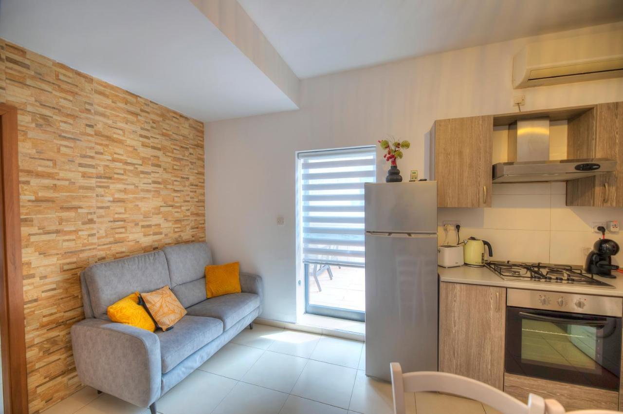 2Bedroom With Large Terrace In Paceville Jpor1-1 St. Julian's Exteriör bild